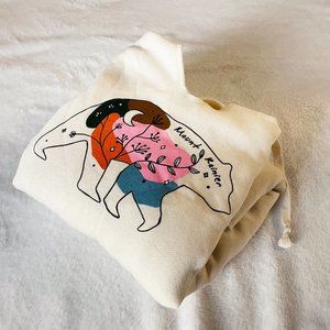 Mount Rainier Hiking Colorful Bear Sweatshirt Size Small